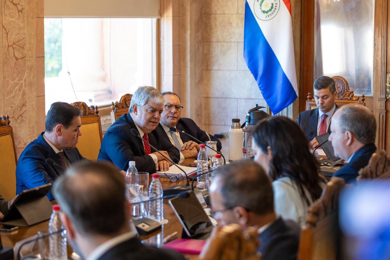 Gobierno cierra 2025 con apenas 76% de ejecución presupuestaria y críticas por ineficiencia