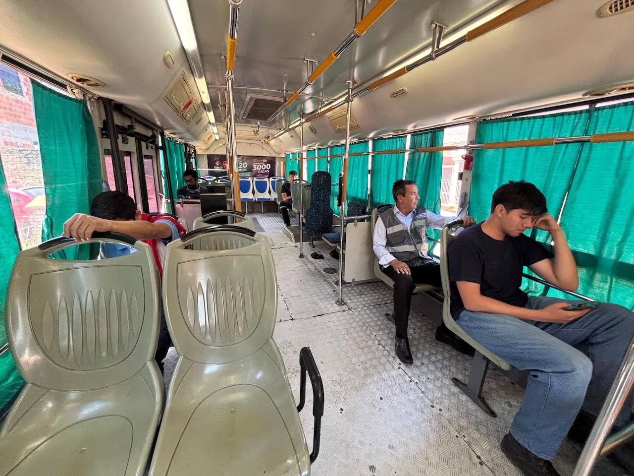 Más empresas se suman al transbordo gratuito