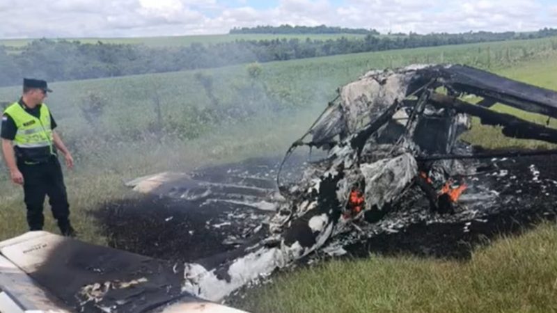 Cayó una avioneta en Santa Rita, hallaron bidones a pocos metros