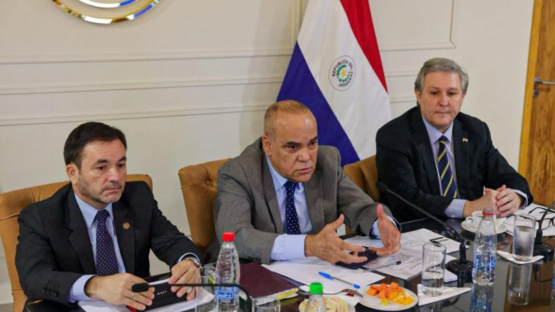 “Estado convertido en cobrador de usureros”, señala comisión contra «mafia de pagarés»