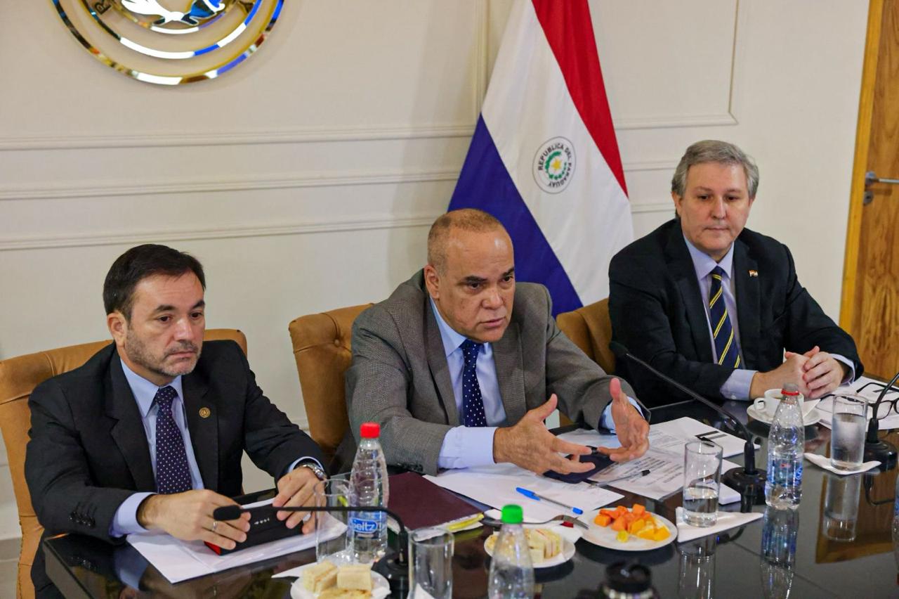 “Estado convertido en cobrador de usureros”, señala comisión contra «mafia de pagarés»