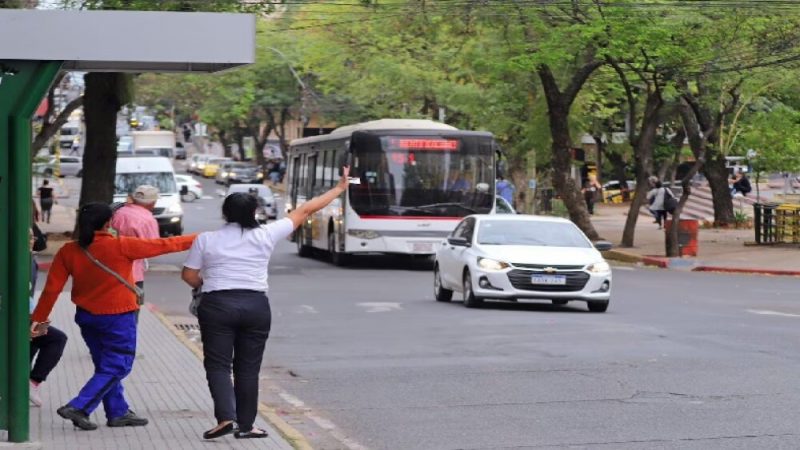 Choferes del transporte público (otra vez) amenazan con paro de buses en diciembre