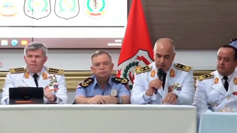 Policía niega filtración y rechaza denuncias de discriminación en ingreso al Colegio