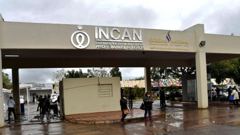 Incán deja a paciente sin radioterapia por asueto y viceministro alega desacato