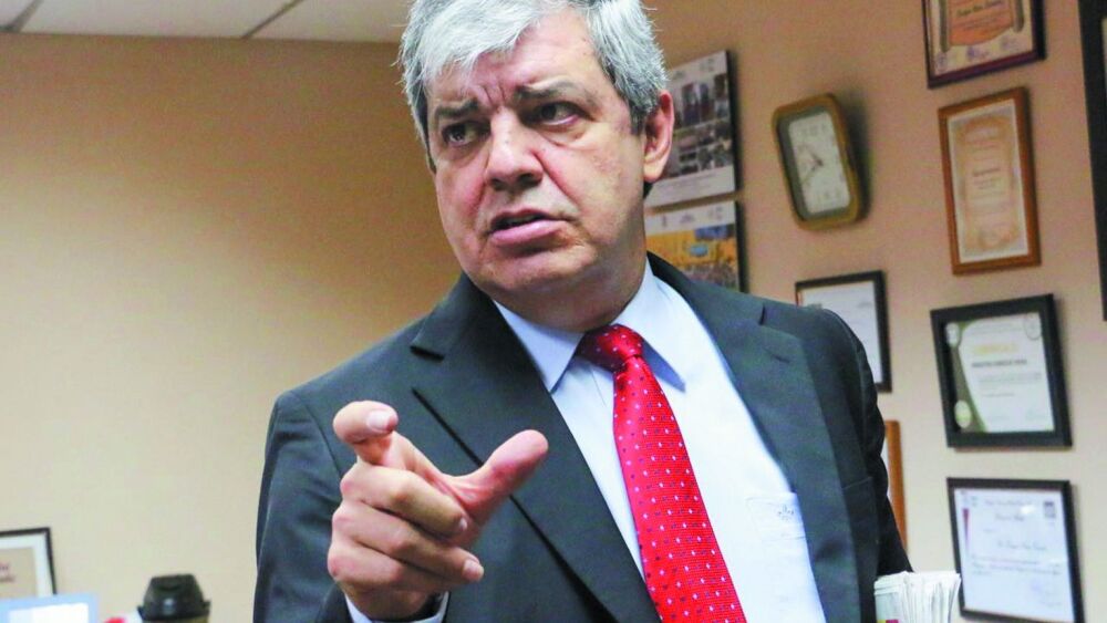 Riera llama al diálogo ante amenaza de invasión de presuntos campesinos sin tierra