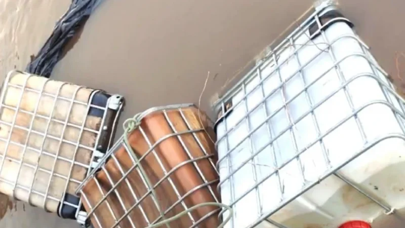 Prefectura Naval se enfrenta a supuestos contrabandistas de combustible en Bañado Sur