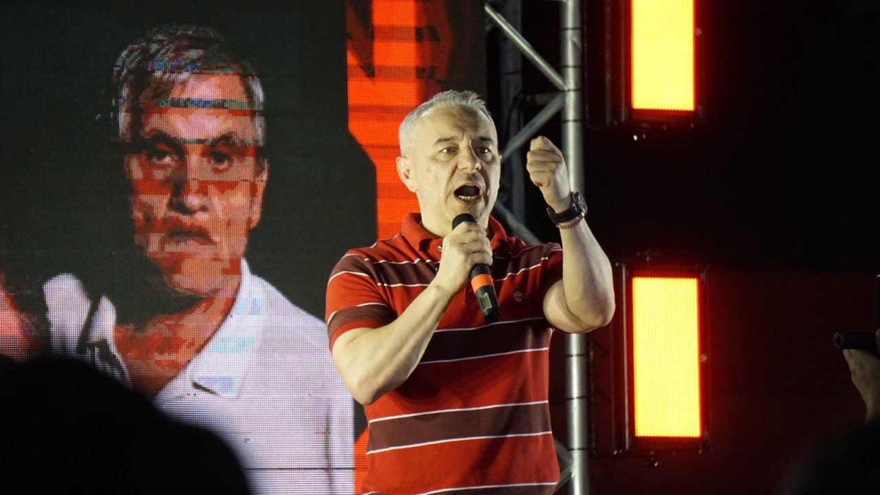 Dani Centurión encabeza encuesta colorada en Asunción con 27 %