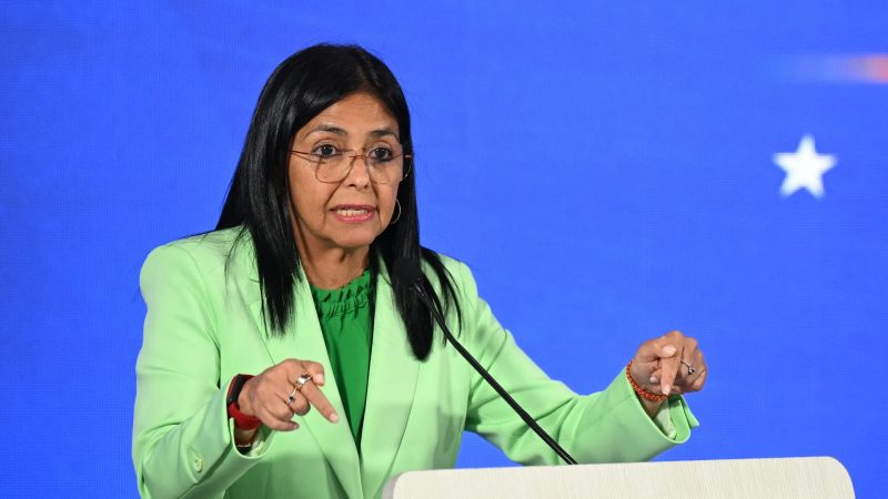 Delcy Rodríguez invita a Trump a una agenda de cooperación tras captura de Maduro