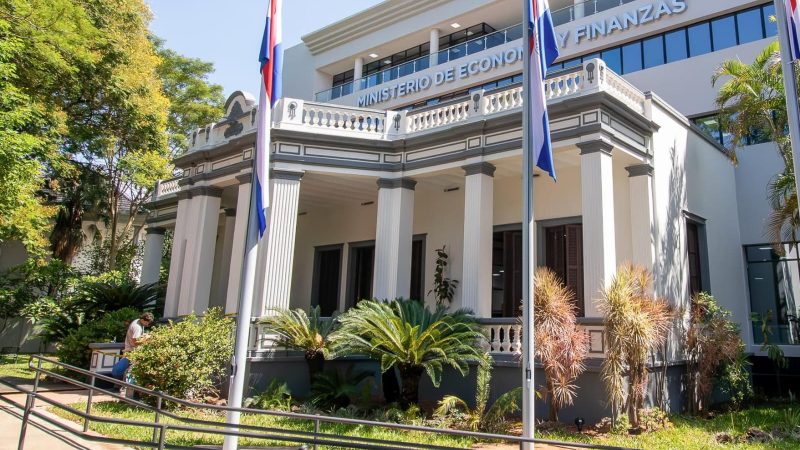 La Caja Fiscal de funcionarios públicos entra en números rojos en 2026