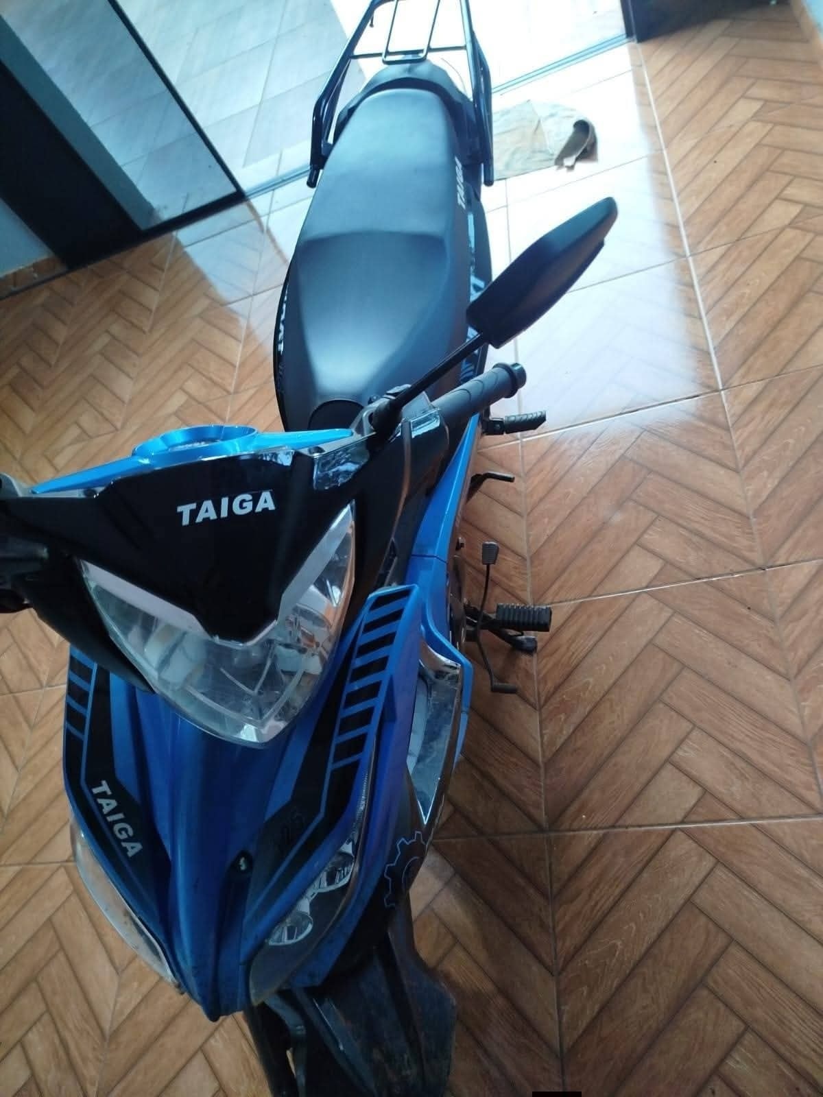 Niña muere tras accidente en moto, que conducía su hermana de 11 años