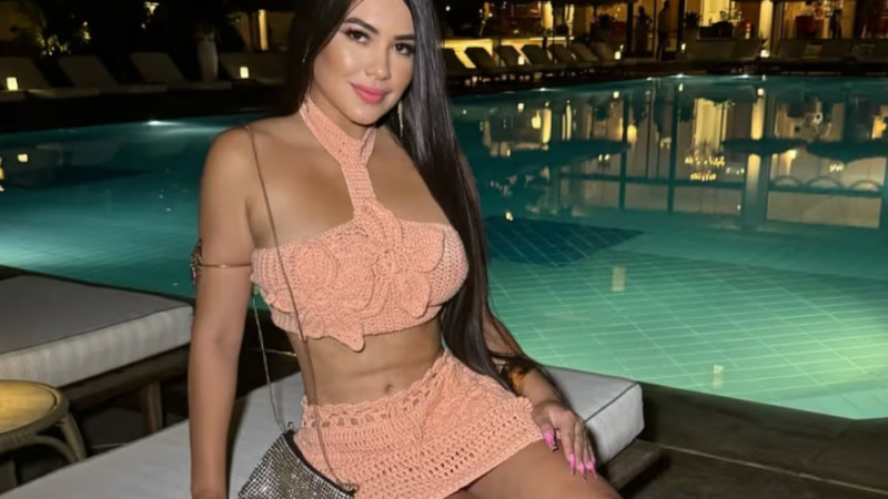 Laurys va a subastar sus ropas para ayudar a «Un policía rescata»