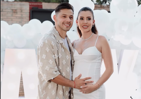 Oscar Romero y Jani hicieron la revelación de sexo de su bebé en camino