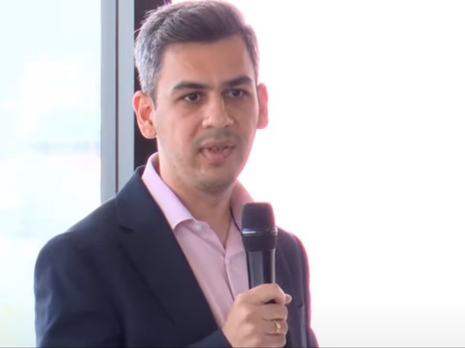 Peña se juega por la reforma de la Caja Fiscal sin aumentar impuestos, dice asesor presidencial