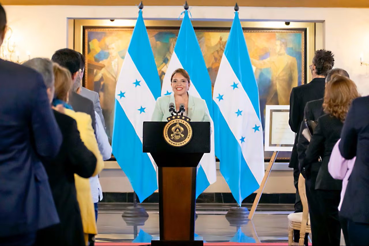 Paraguay y siete países más rechazan decreto «antidemocrático» de Xiomara Castro en Honduras