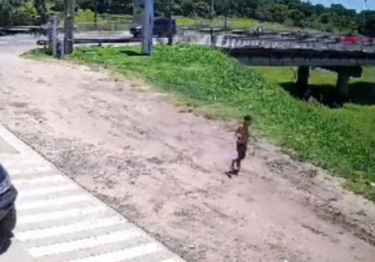 Difunden últimas imágenes del niño con autismo desaparecido en Pilar