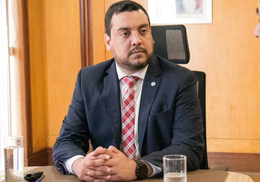 Viceministro afirma que se debe desnaturalizar relaciones entre adultos y adolescentes