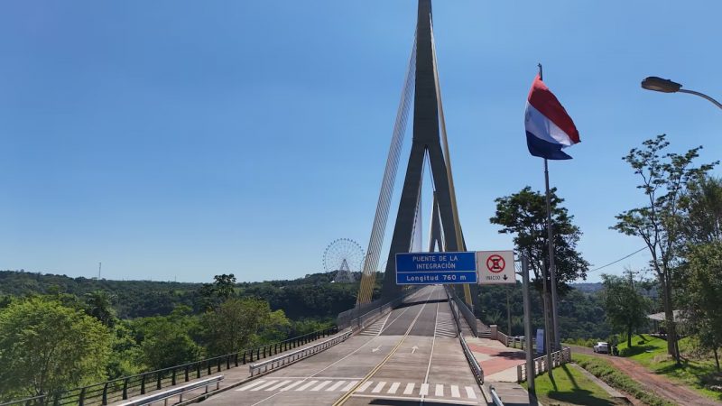 Buses de turismo ya se encuentran habilitados para cruzar el Puente de la Integración