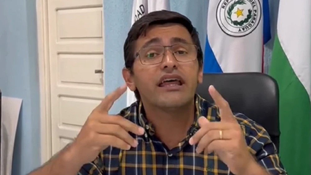 “Deje de dividir al pueblo por colores”, lanzó intendente de Caaguazú a Peña