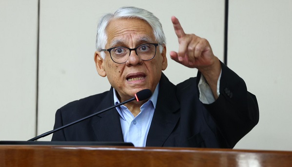 Iramain: “Negar la dictadura de Stroessner es borrar la historia”