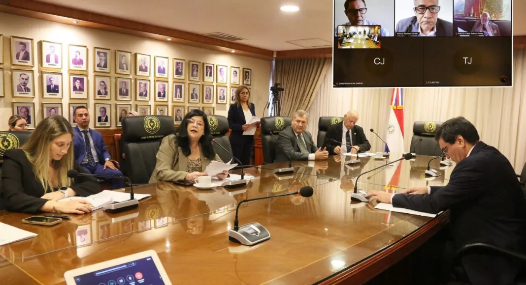 La Corte analiza la suspensión de la matrícula de 25 abogados imputados en la causa de la mafia de pagarés