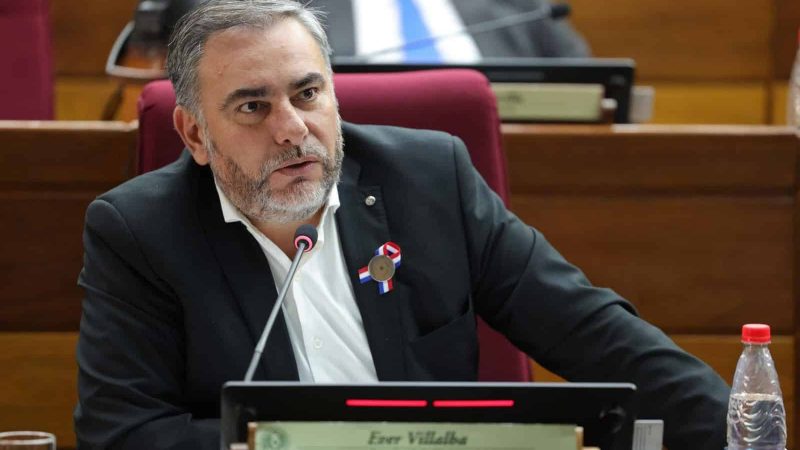 Villalba desafía a Fleitas en interna liberal tras amenaza a dirigentes liberales esteños