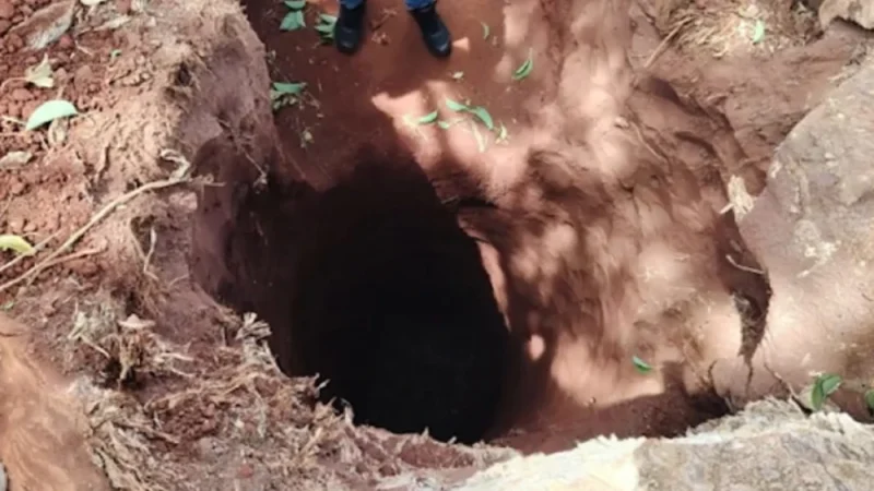 Fiscalía indaga origen de misteriosa fosa de 11 metros en una estancia: ¿Buscaban oro?