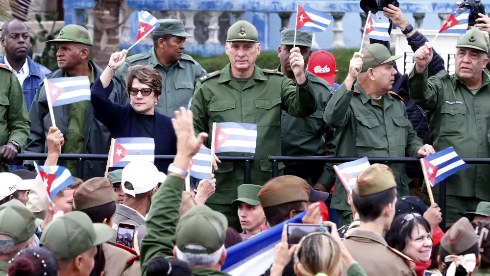 Cuba aprueba medidas para pasar al “Estado de Guerra” en medio de tensión con EEUU