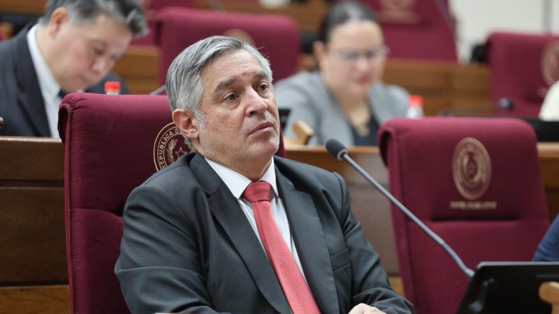 Inicio de clases confirmado pese a retrasos en obras escolares, manifestó ministro del MEC