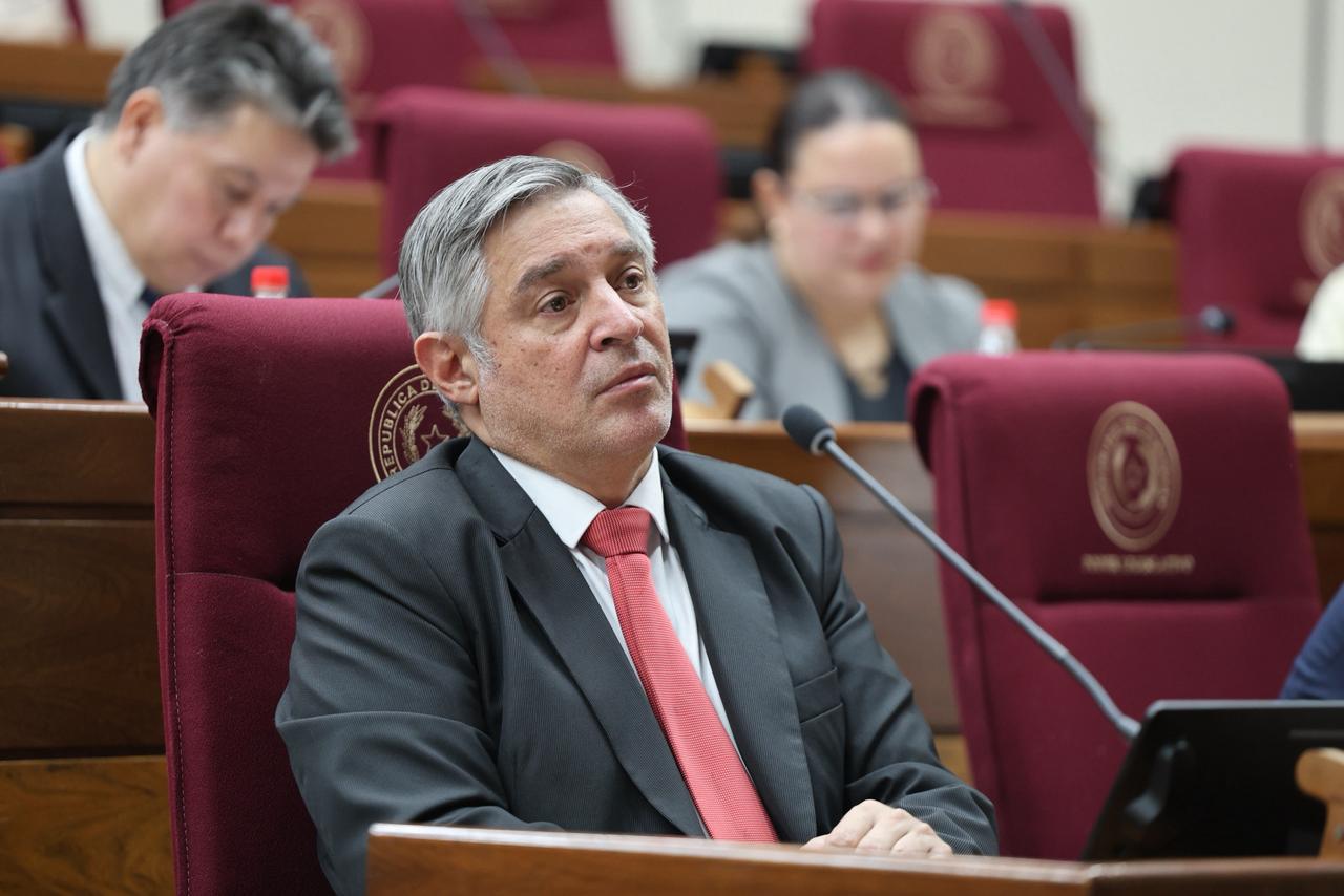 Inicio de clases confirmado pese a retrasos en obras escolares, manifestó ministro del MEC