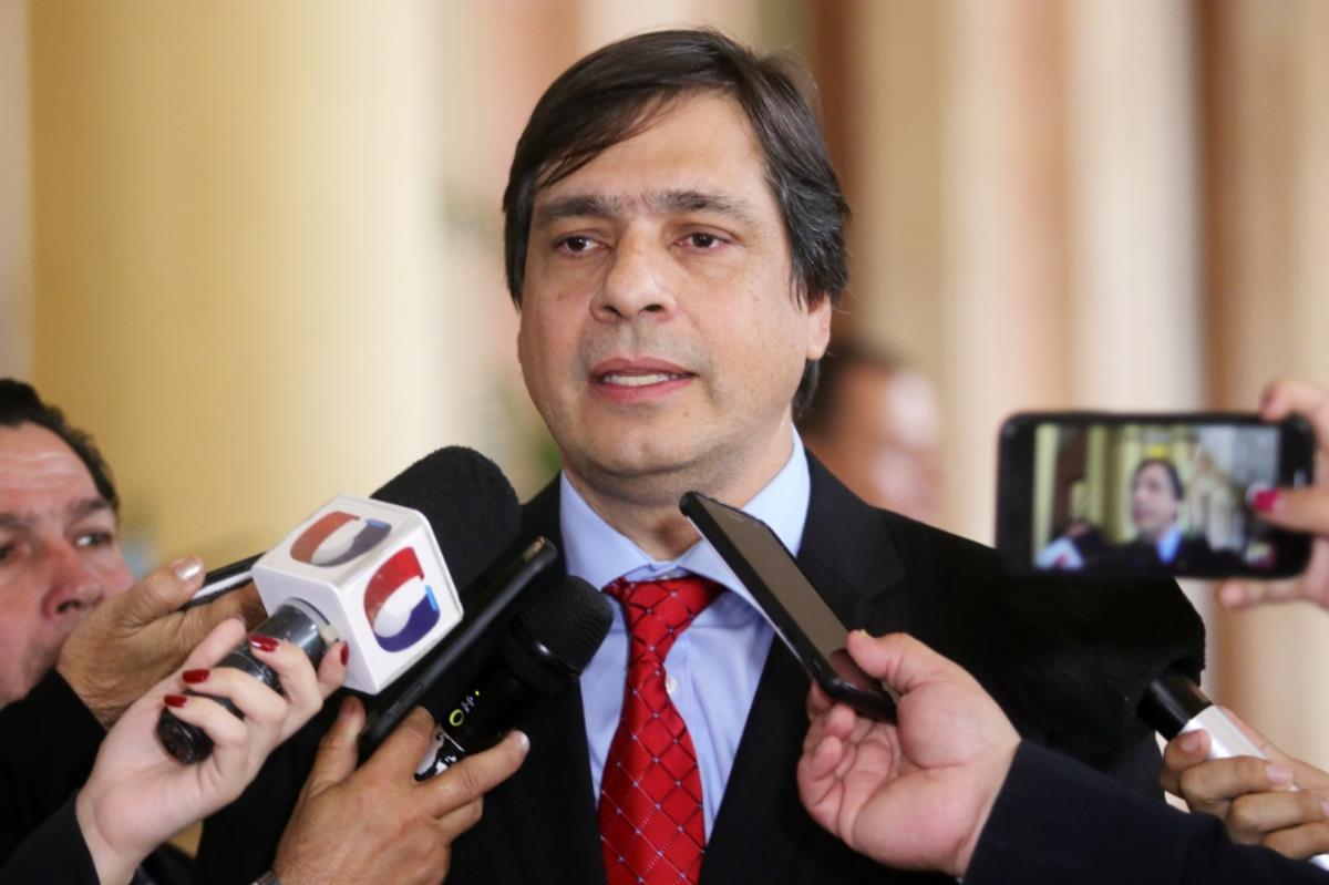 Revocan desestimación de la causa contra Vicente Bataglia, expresidente del IPS