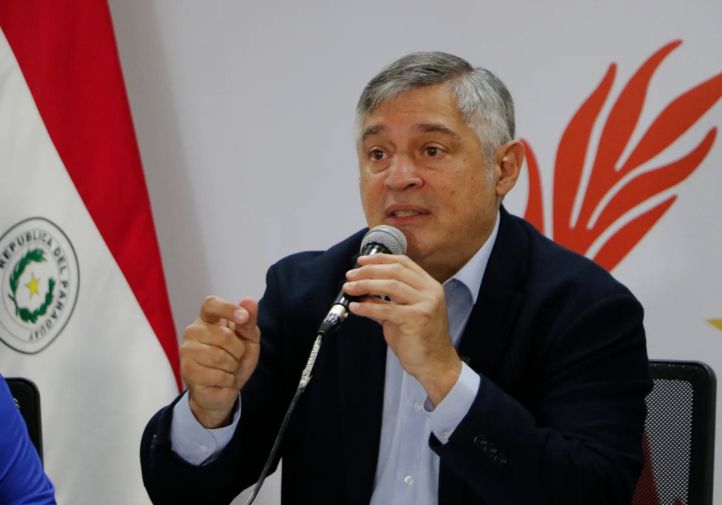 Ramírez pide diálogo y advierte consecuencias sobre huelga docente