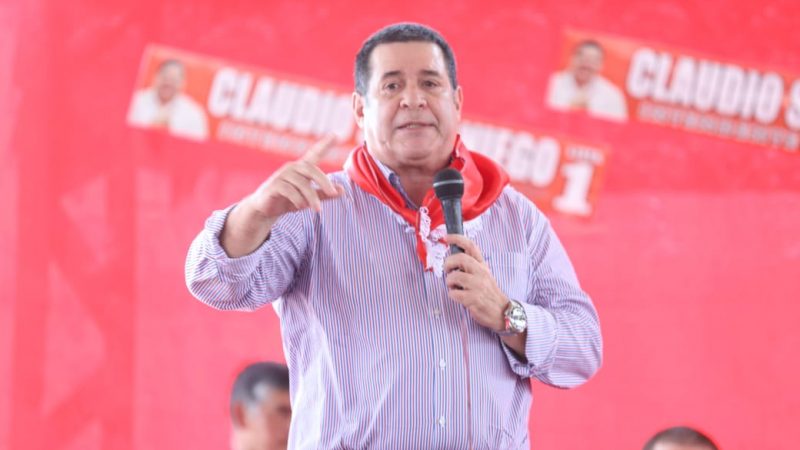 Intubado y en terapia intensiva: preocupación por la salud de Horacio Cartes, internado en un sanatorio privado