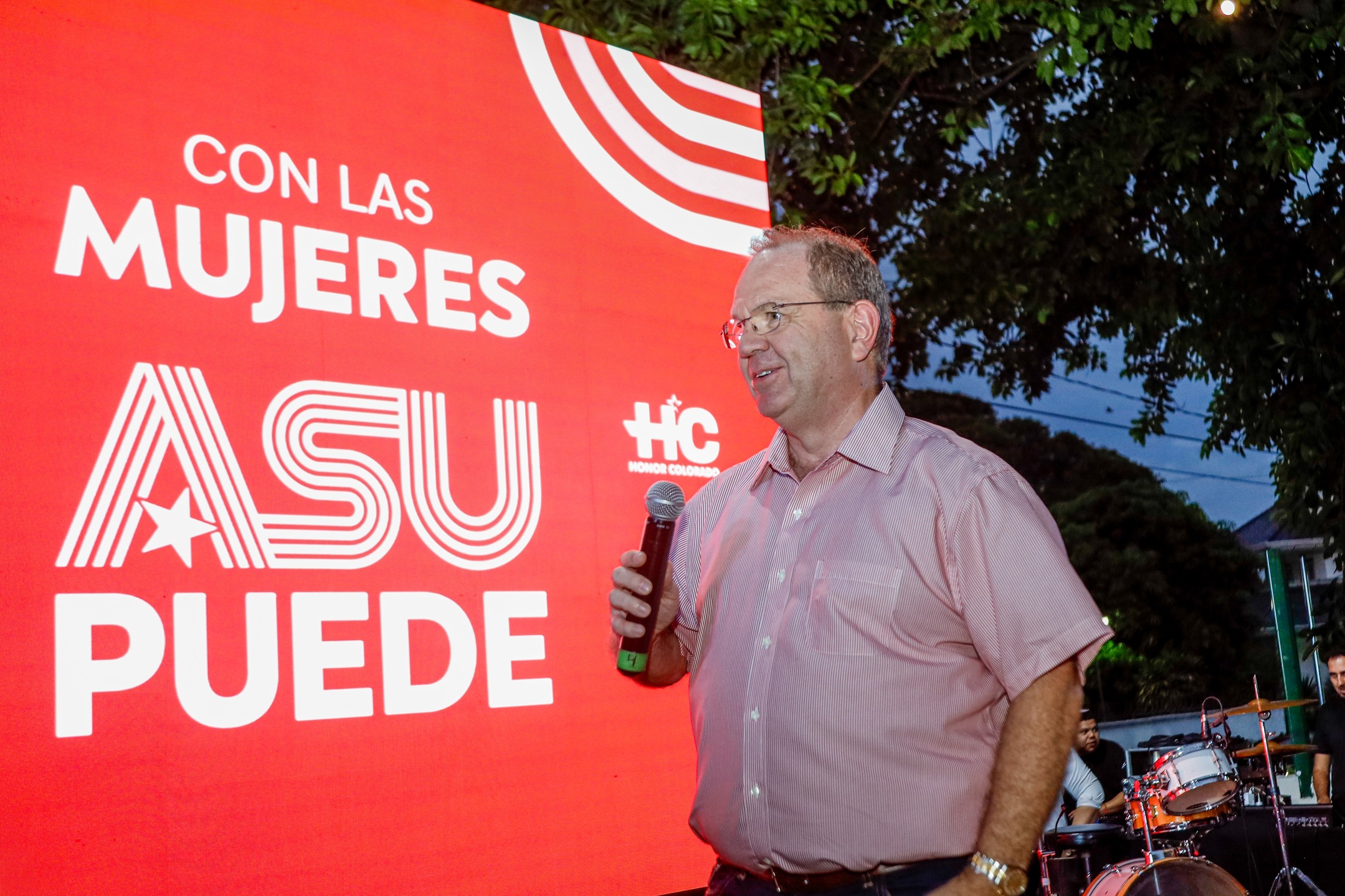Camilo Pérez promete victoria en Asunción e insiste con pasado cartista de Soledad Núñez