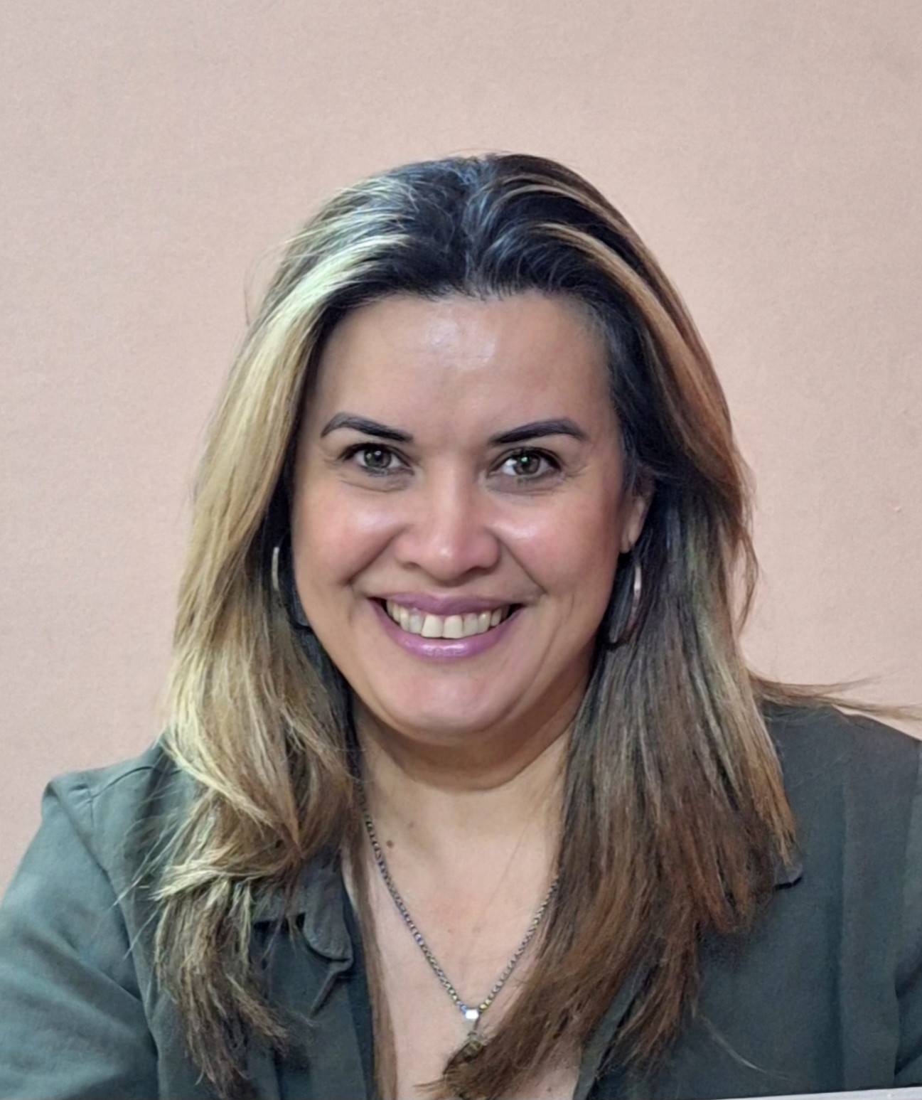 Derecho a réplica: Abogada María Gloria Núñez reafirma presunción de inocencia y denuncia linchamiento mediático