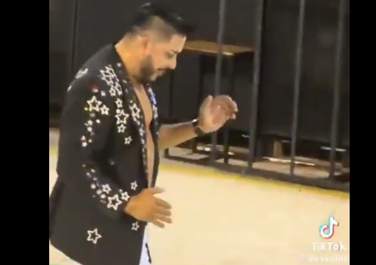 Carlos Portillo peló cuero y sacó pasitos de carnaval en el sambódromo encarnaceno