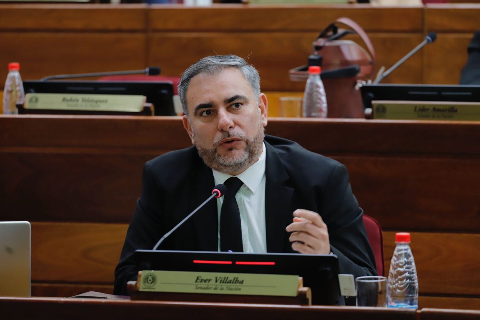 Senador Villalba pide postergar reforma de la Caja Fiscal y abrir diálogo con gremios