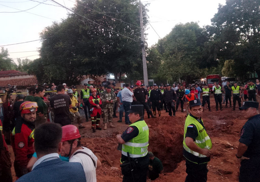 Vecino del niño Tobías denuncia que hace seis meses están paralizadas las obras de desagüe pluvial en la zona