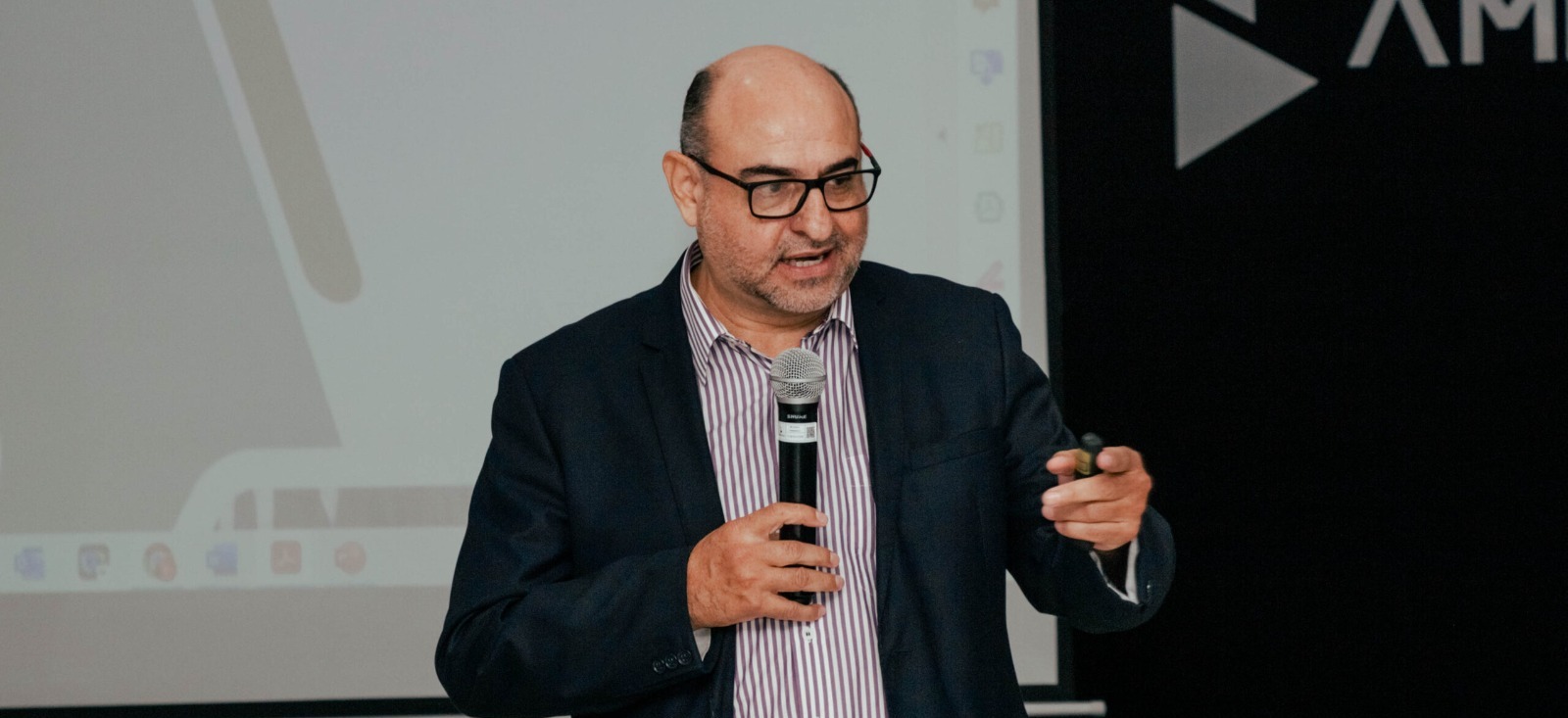 Economista advierte sobre alza de precios y pérdida del poder adquisitivo