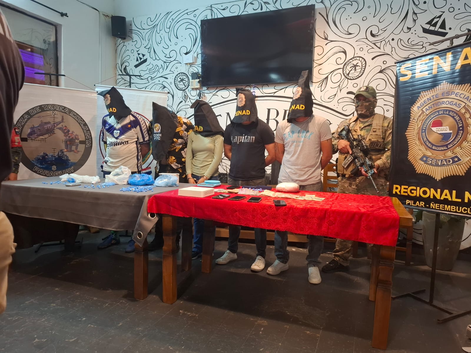 Golpe al microtráfico en Ñeembucú: incautan más de 4.000 dosis de cocaína y detienen a cinco personas