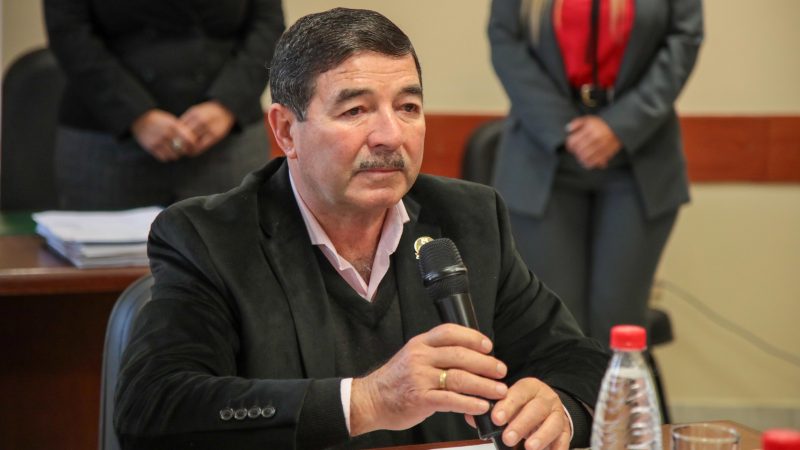 Senador Núñez acusa a Peña de inconstitucionalidad y pide juicio político