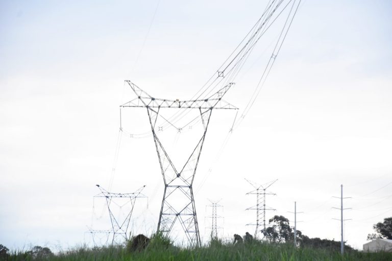 Corte de energía afecta gran parte del país