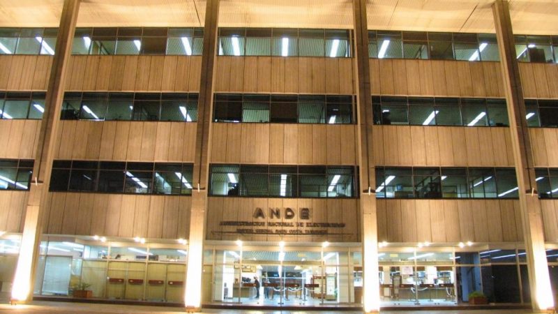 ANDE descarta error humano y atribuye apagón masivo a falla en la conexión mecánica