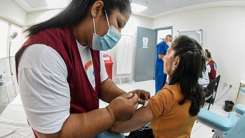 Reportan bajo interés en vacunación contra el dengue