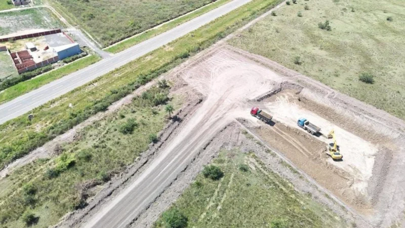 Pilar debate: progreso sanitario vs. barrios en riesgo