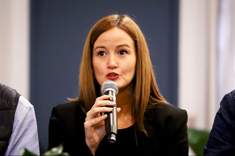 Soledad Núñez rechaza acusación de cartismo y cuestiona a Pérez