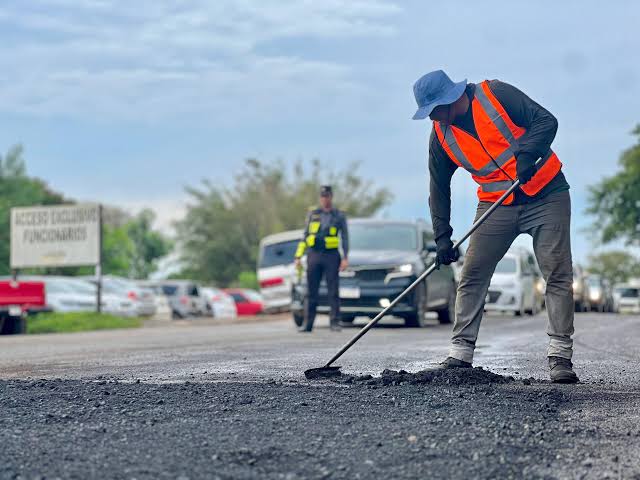 Deuda estatal pone en riesgo proyectos viales estratégicos
