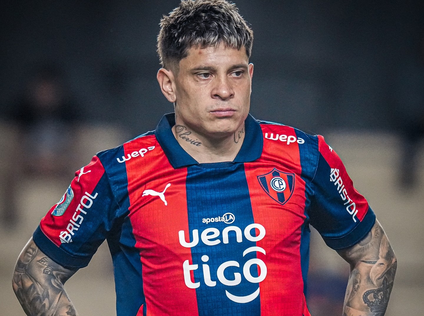 Iturbe hizo chispear las redes con su plagueo contra la ANDE