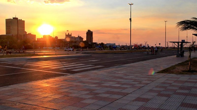 Domingo caluroso y con baja probabilidad de lluvias en Asunción
