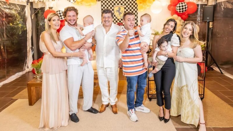 Cumple y bautismo de los gemelos de Sanie